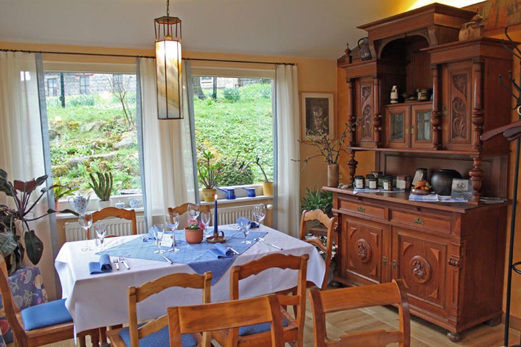 Landgasthaus Schwarzbachtal Lohsdorf ภายนอก รูปภาพ